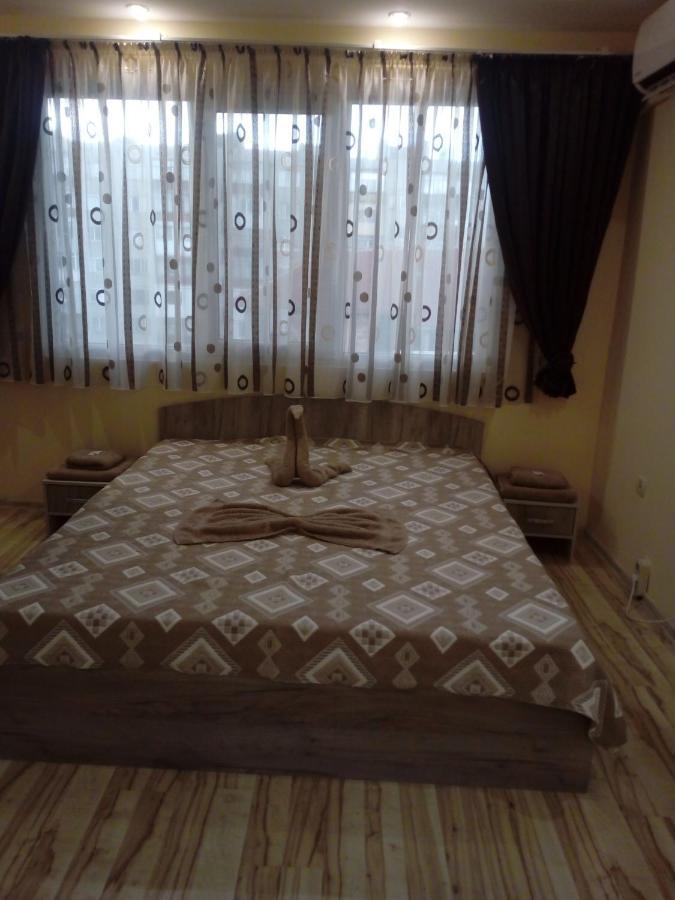 Апартамент Дани Apartament Dani Kazanlŭk المظهر الخارجي الصورة